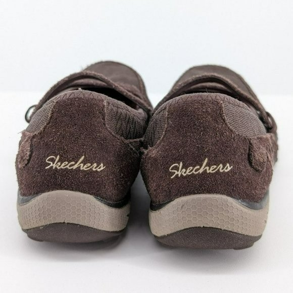 Skechers Relaxed Fit Strappy Shoe 7 Brown Suede Breathe Easy Stretch Memory Foam - Picture 7 of 13